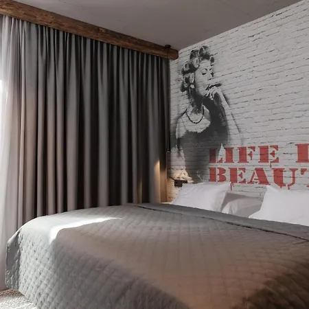 Lejlighedshotel Going Triple A East *